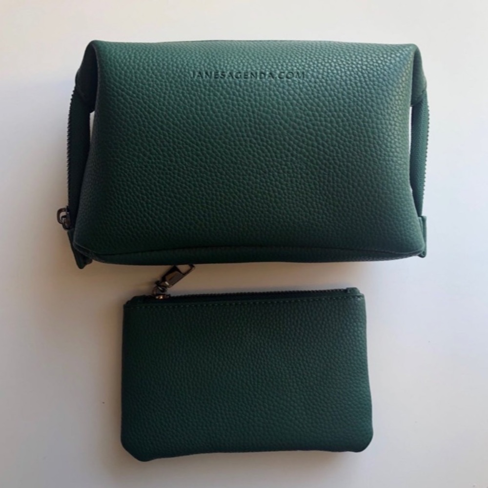 Jane’s Agenda Green Bag / Pouch